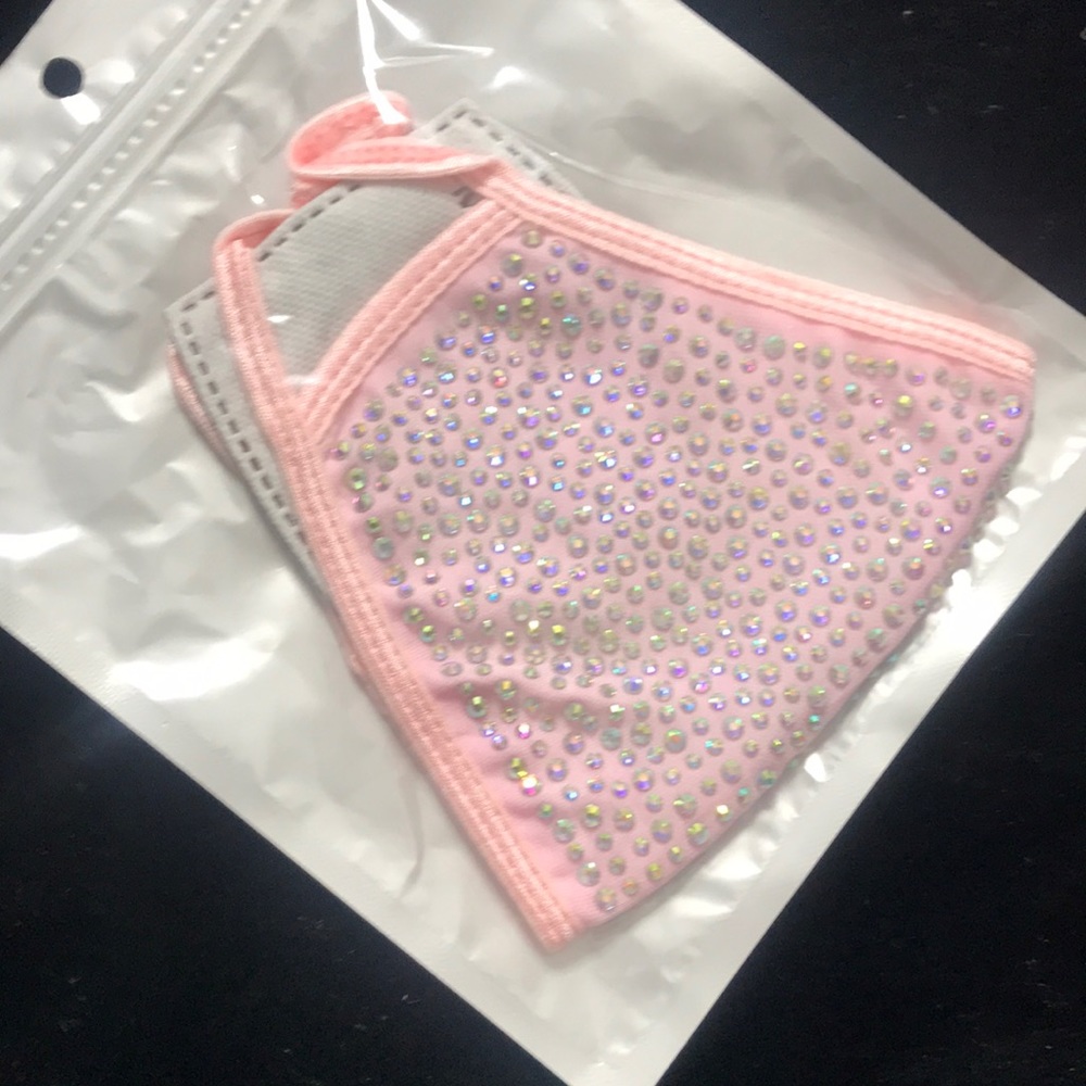 Pink bling face mask with filter